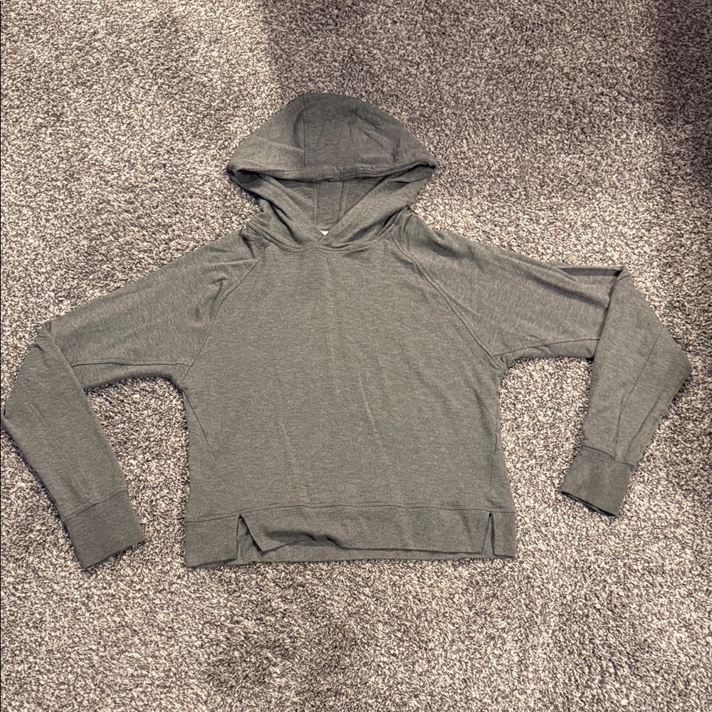 All in Motion Hooded Gray Women's Crop Top Sweater - Small